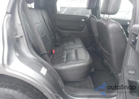 2012 Ford Escape Limited z USA, uszkodzony, nr VIN 1FMCU9EG3CKC64975